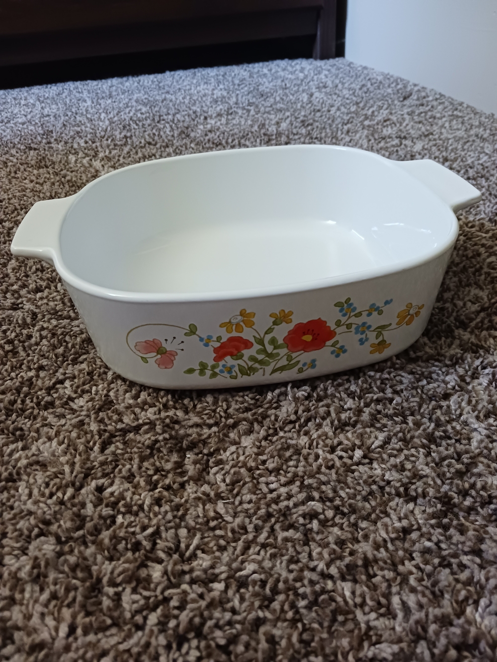 Vintage Corningware 2 Quart White Floral Glass Covered Casserole Dish - Picture 2 of 7